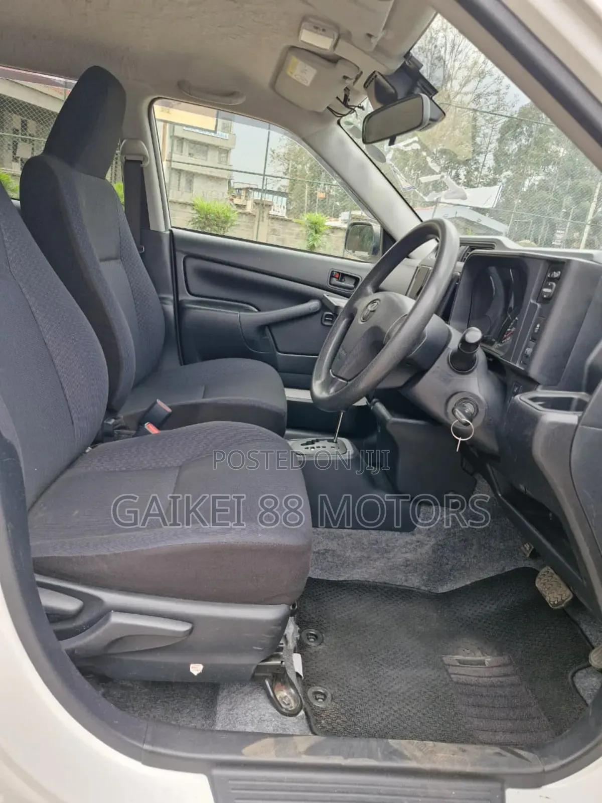 Toyota Probox 1.5 DX 2WD 2019 White