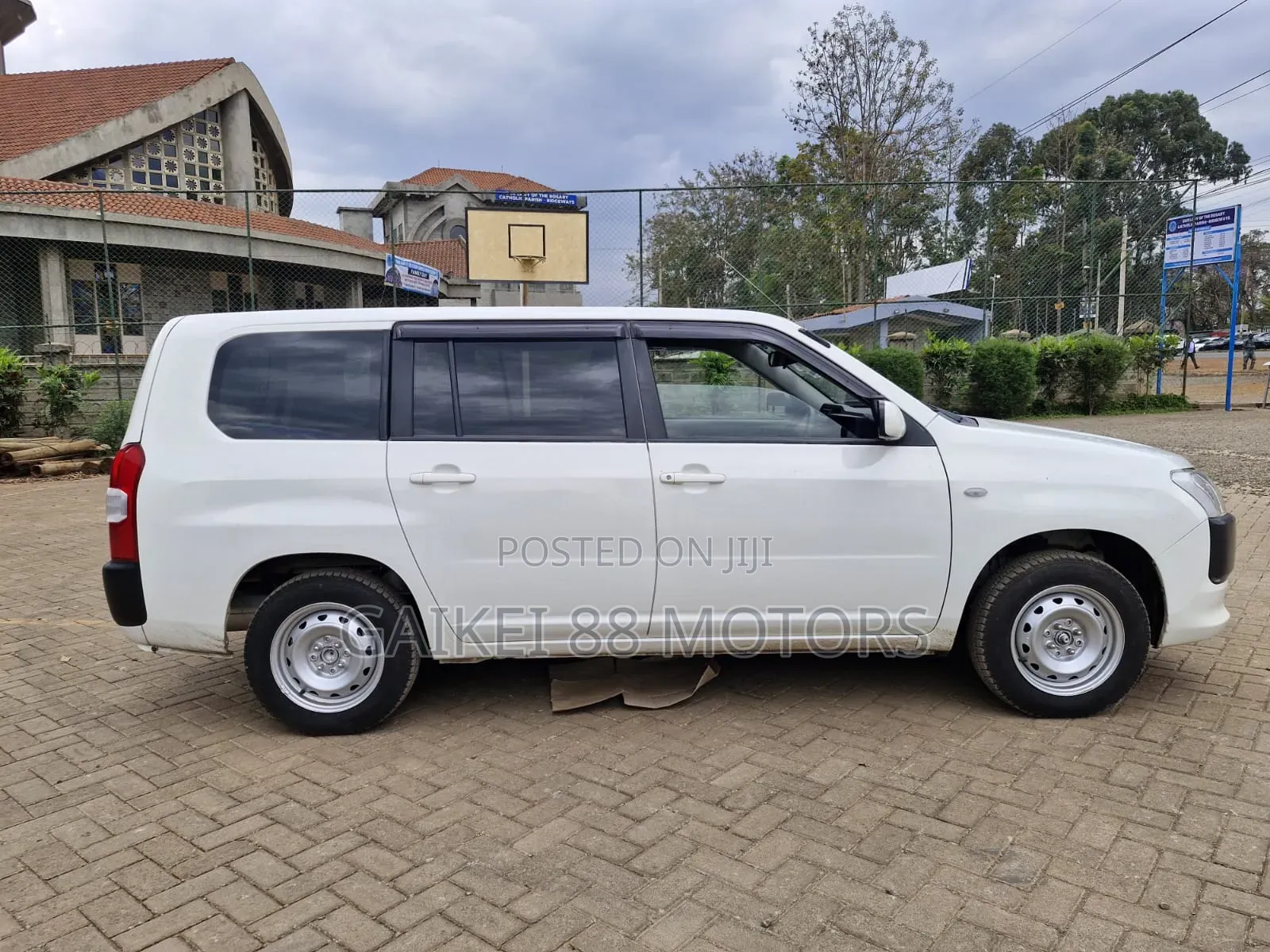 Toyota Probox 1.5 DX 2WD 2019 White