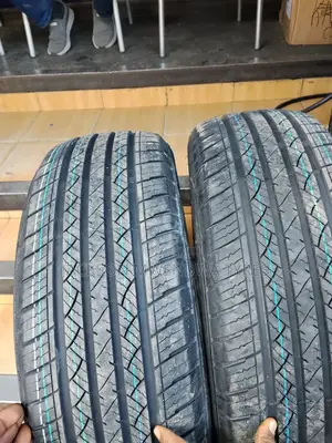 225/65r17 Maxtrek Available