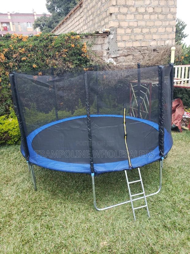 10ft Trampoline Good Quality - main view