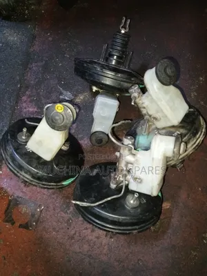 Brake Booster and Master Cylinder Toyota Probox Old Model