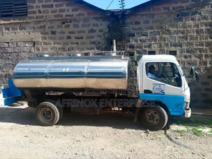 Premium Stainless Steel 5000l Water Tanker Body - Custom Fit Lorry!