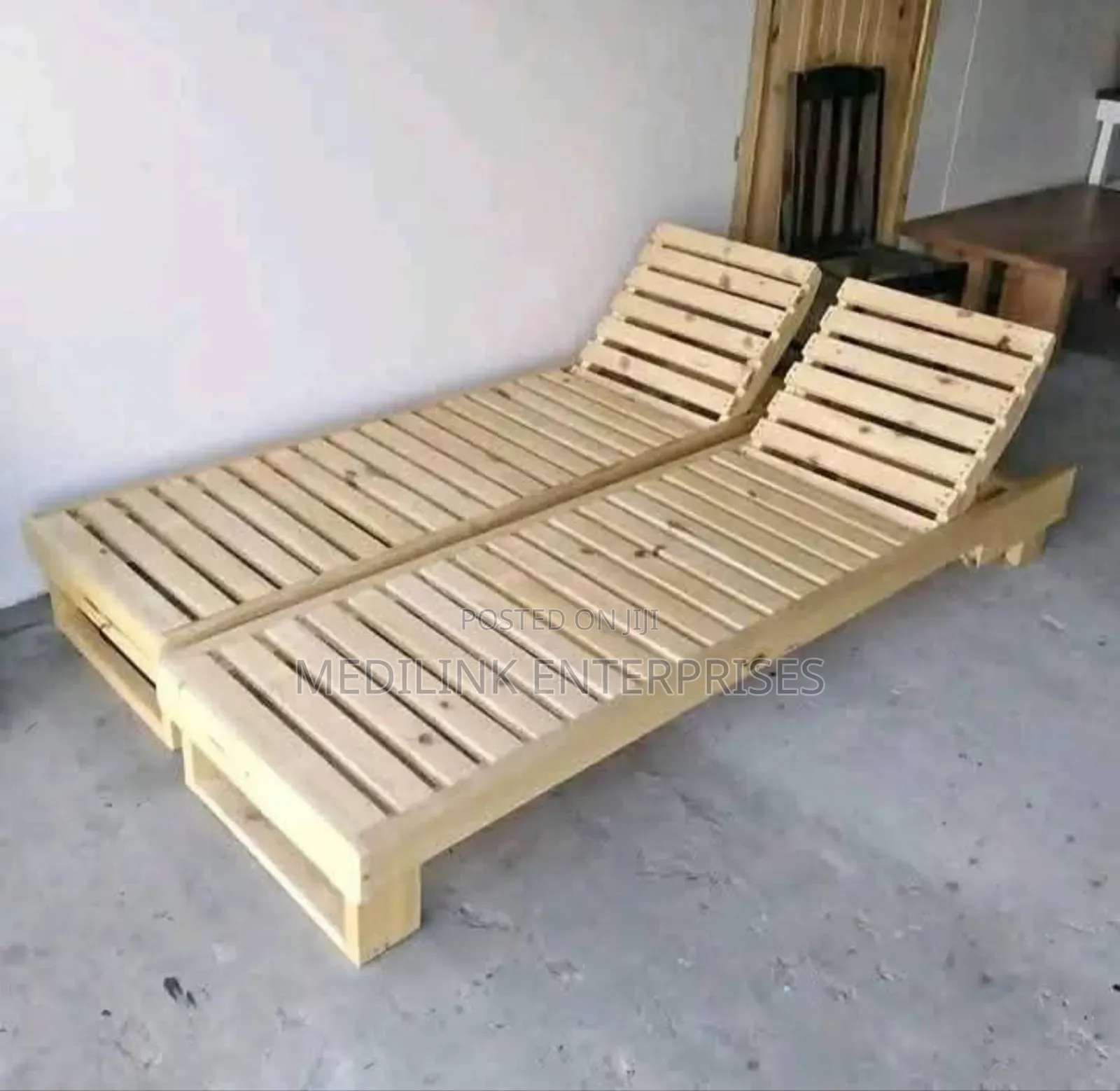 Vanish Cypress Sunbeds 2.5*6