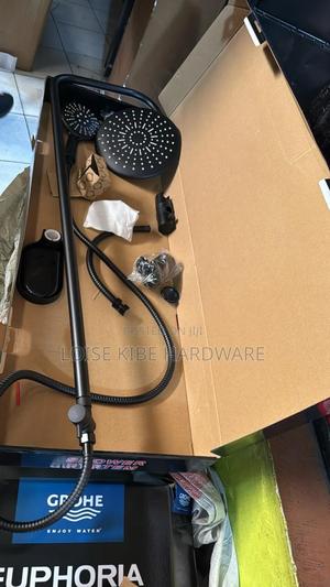 Small Shower Available - main view