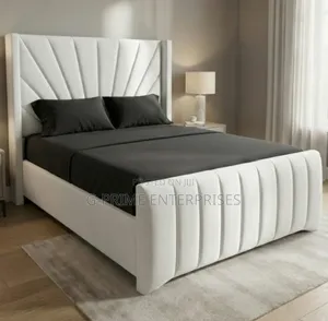 Modern Chester Bed -Cream