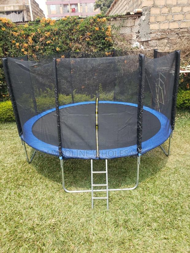 16ft Quality Outdoor Trampoline - main view