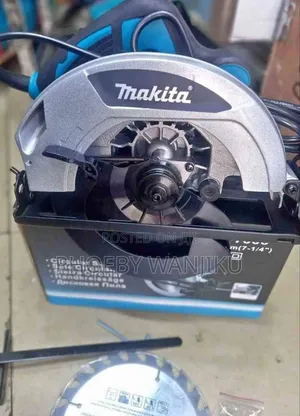 Makita Circular Saw 7"/Original Makita Circular Saw