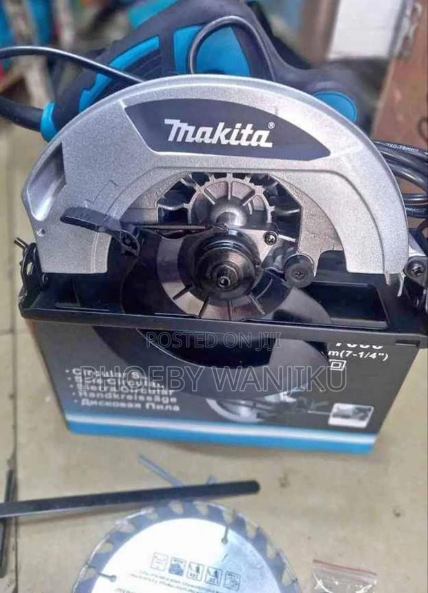 Makita Circular Saw 7"/Original Makita Circular Saw