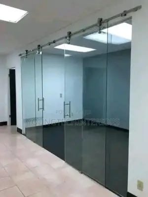 Frameless Partition and Sliding Door