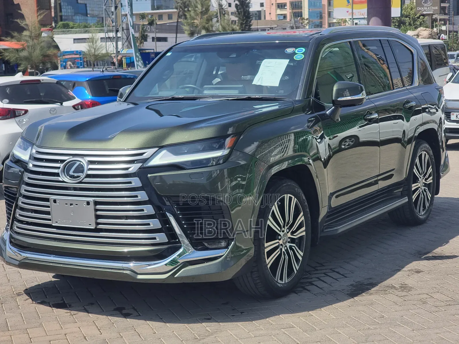 Lexus LX 2025 Green
