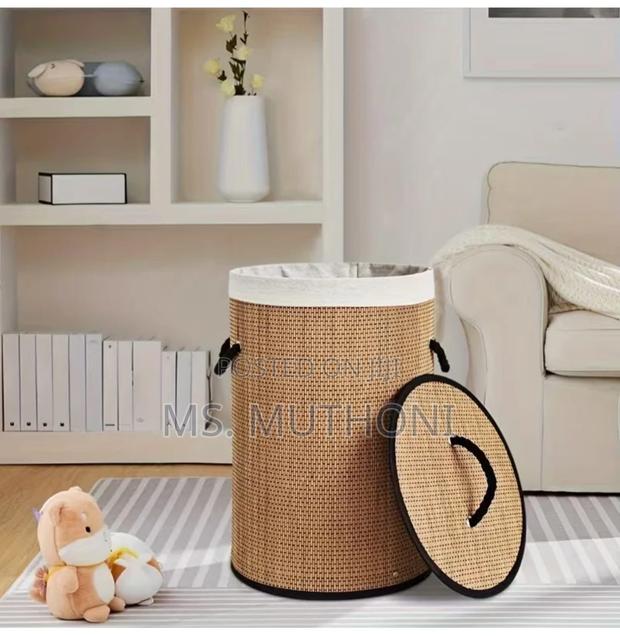 Collapsible/ Foldable Bamboo Laundry Basket - thumbnail 3