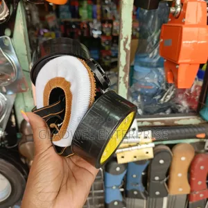 Double  Cartridge Respirator Mask