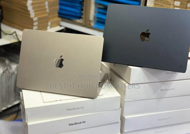 Laptop Apple MacBook Pro 2021 M1 16GB Apple M1 Pro SSD 512GB