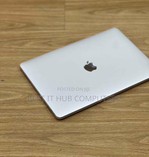 Laptop Apple MacBook Pro 2017 16GB Intel Core i7 SSD 512GB