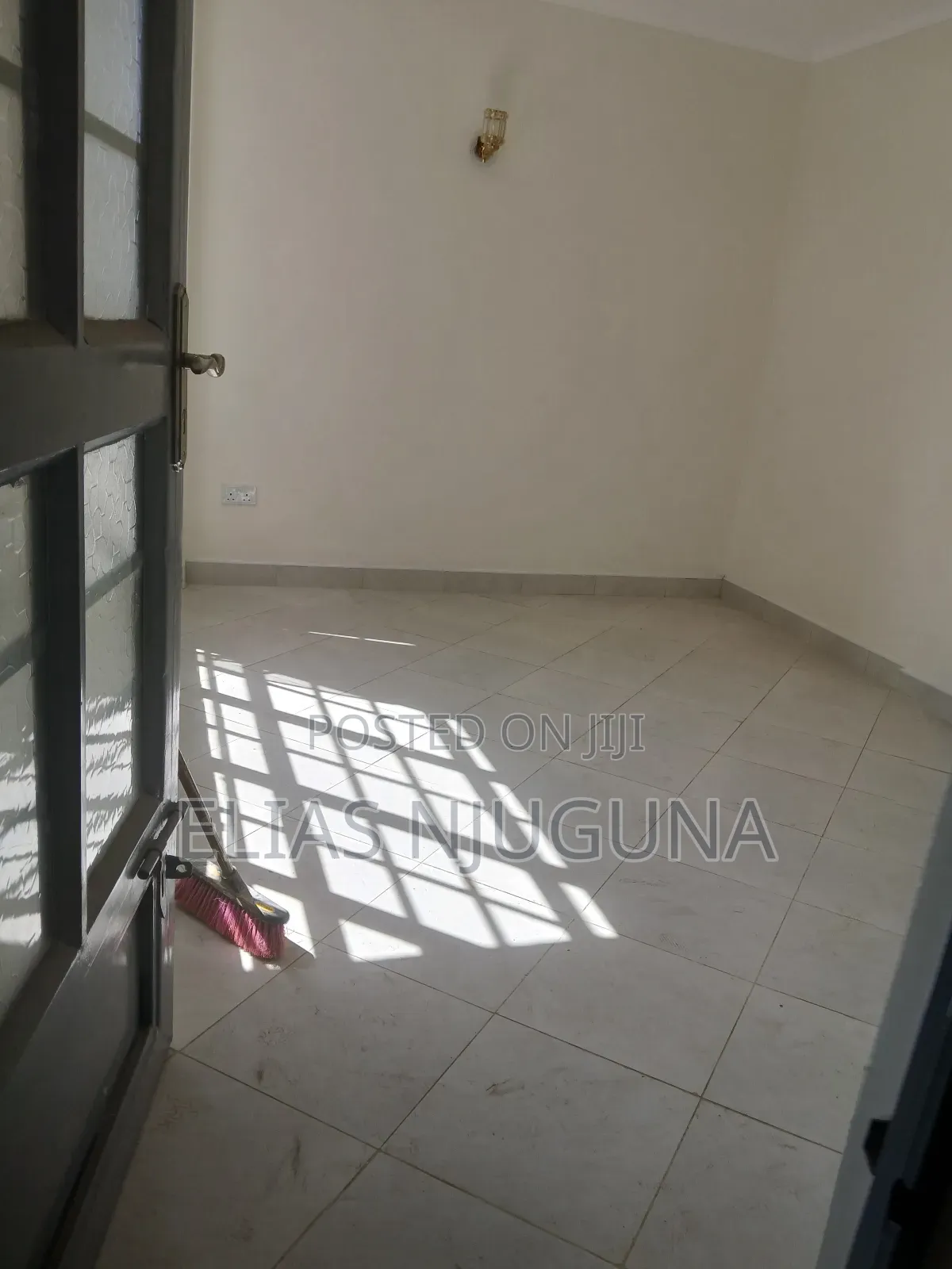 Furnished 1bdrm Apartment in Safaripark Estate, Thome for rent