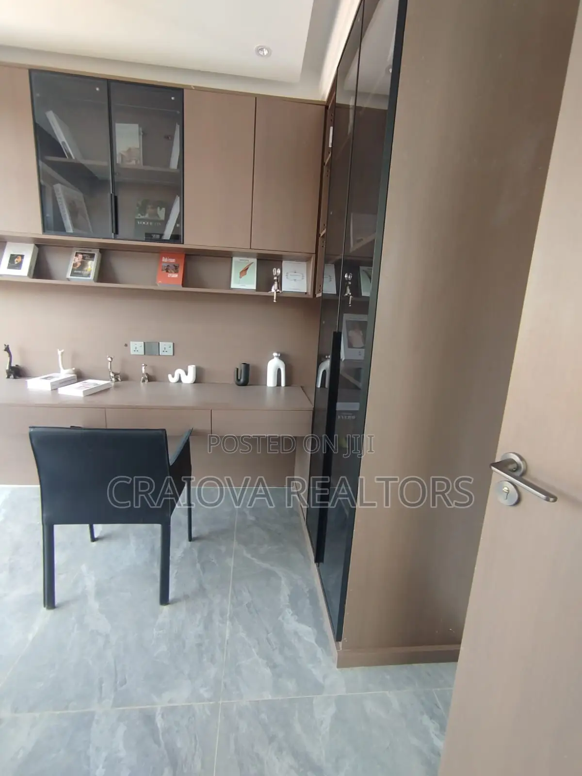 5bdrm Townhouse/Terrace in Thogoto for sale
