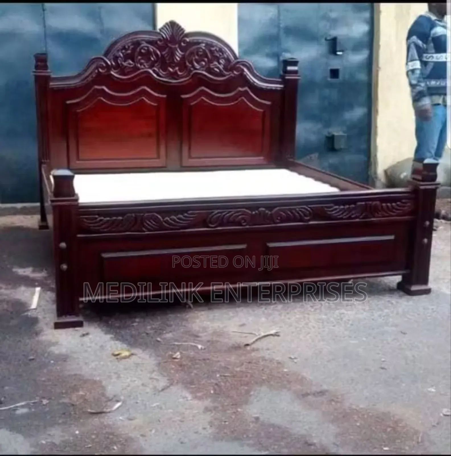 Wooden Antique Mahogany King Sized Bed
