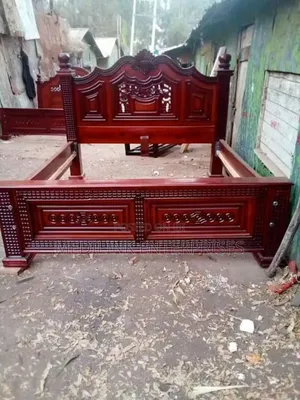 Walnut KJNG Sized Antique Mahogany Beds