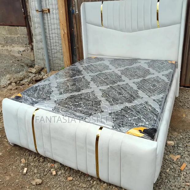 5x6 Luxury White Chester Bed - Free Delivery, Pay on Delivery