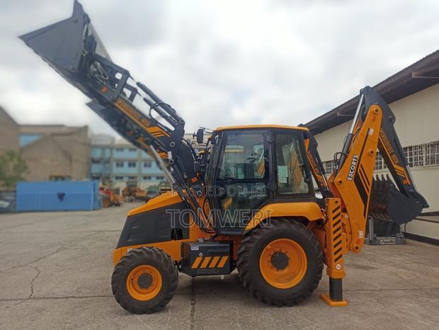 Backhoe for Hire Nairobi Cabanas Embakasi - main view