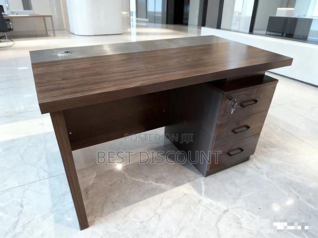 Modern Office Desk 4 FTS - main view