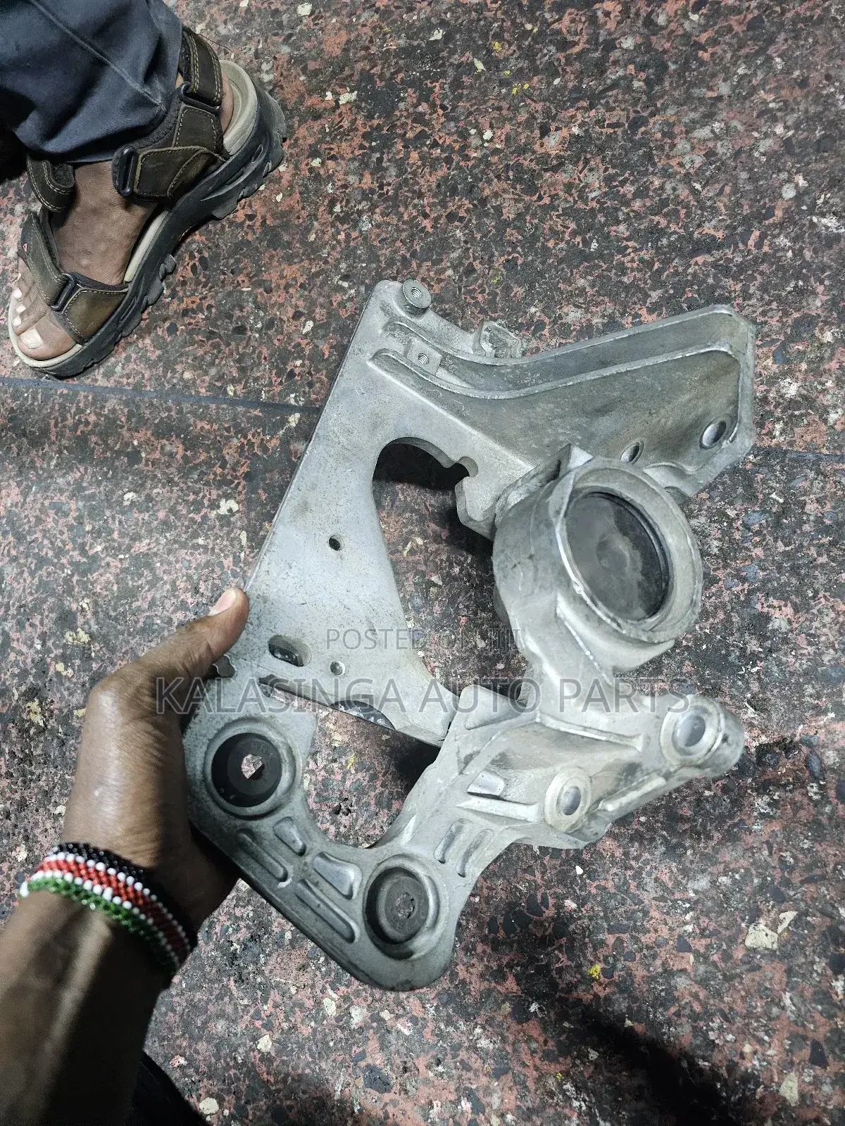 Nissan Lafesta Gearbox Mounting