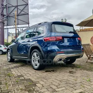 Mercedes-Benz GLB-Class GLB 250 4MATIC 2021 Blue