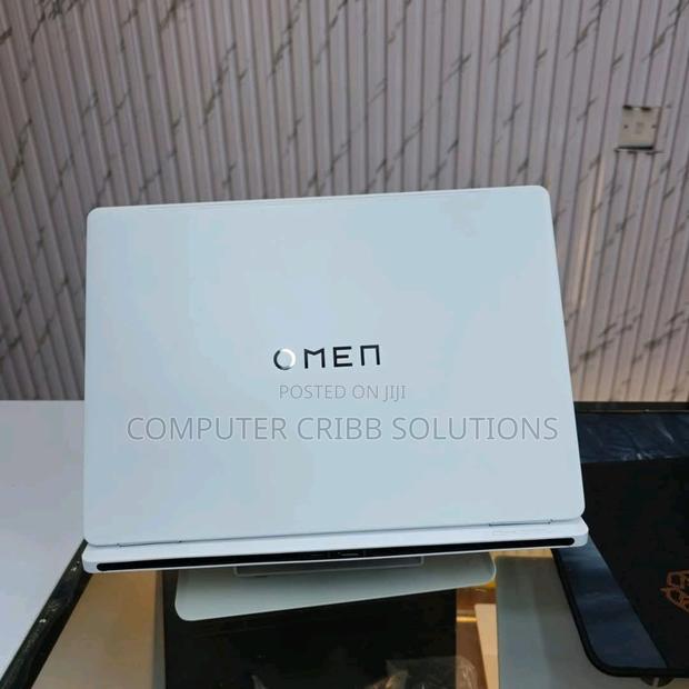 Laptop HP Omen Transcend 14-Fb0023dx 16GB Intel Core I9 SSD 1T - main view