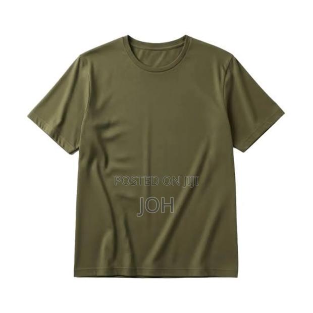 Plain T-Shirt