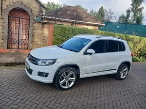 Volkswagen Tiguan 2016 White