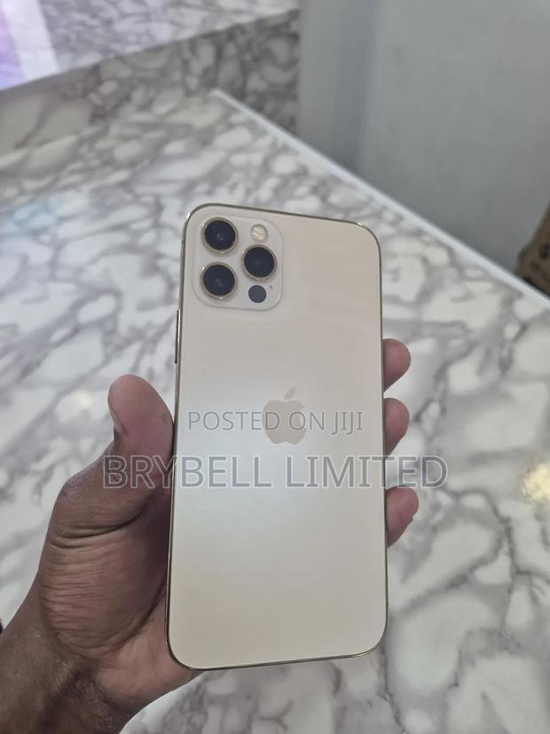 Apple iPhone 12 Pro 256 GB Gold - thumbnail 3