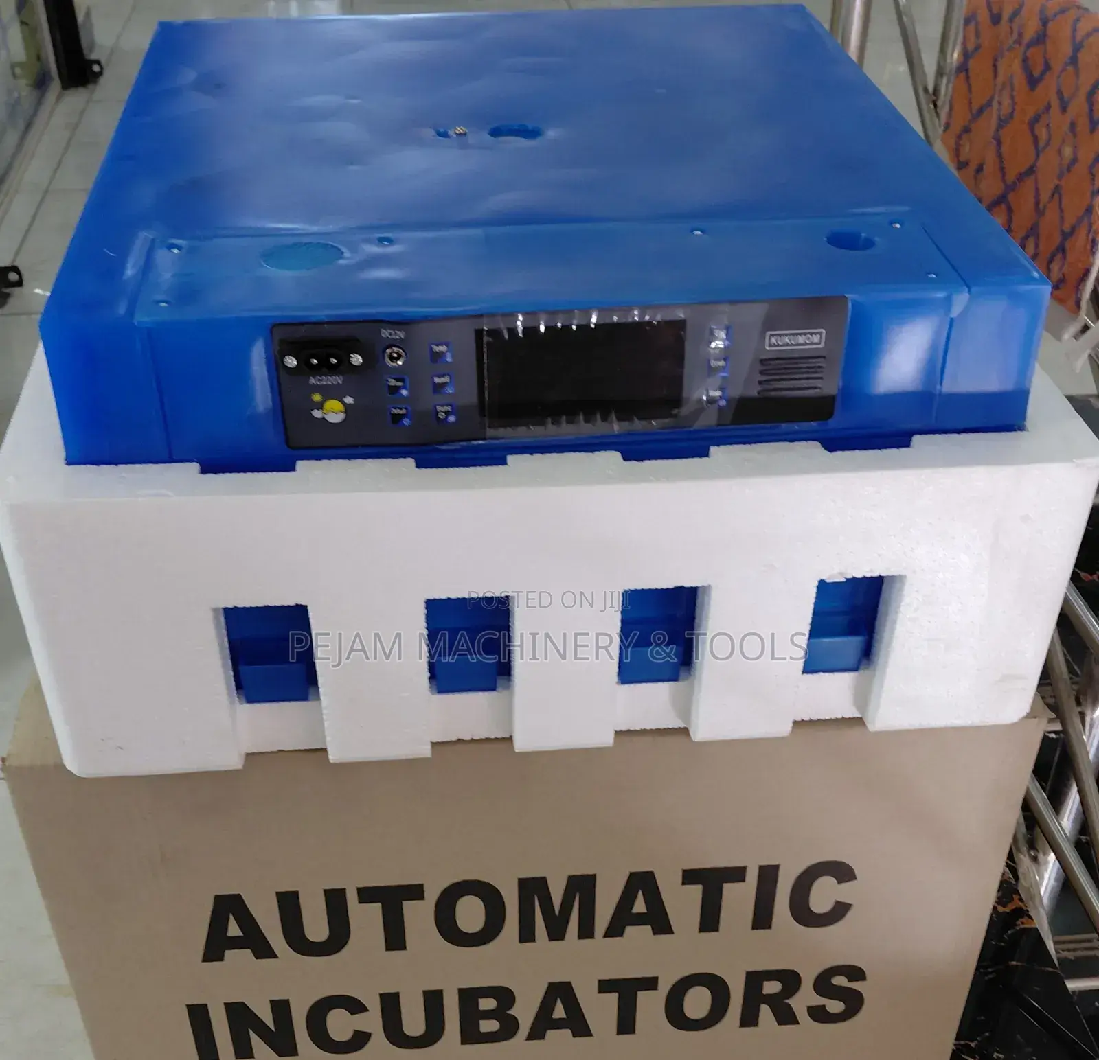 64 Eggs Solar and Electricity Full Automatic Incubator
