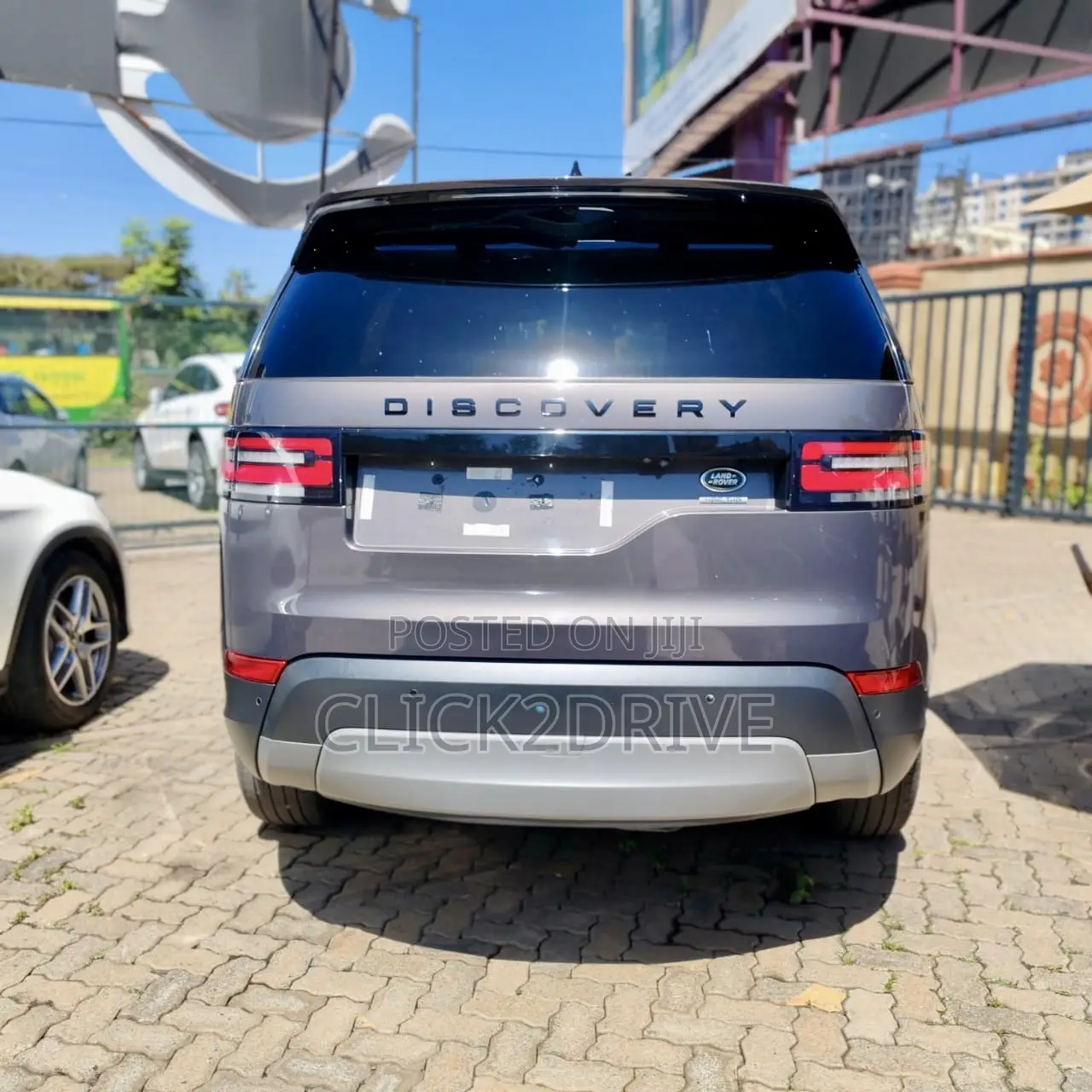 Land Rover Discovery HSE Diesel 4x4 2017 Gray