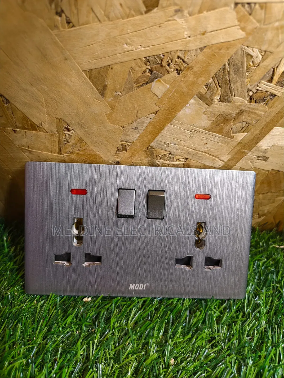 Grey Switches and Sockets Modi