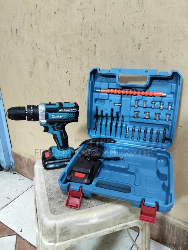Fitting Makita Cordless Drill 36 V+ 2 Batteries - main view