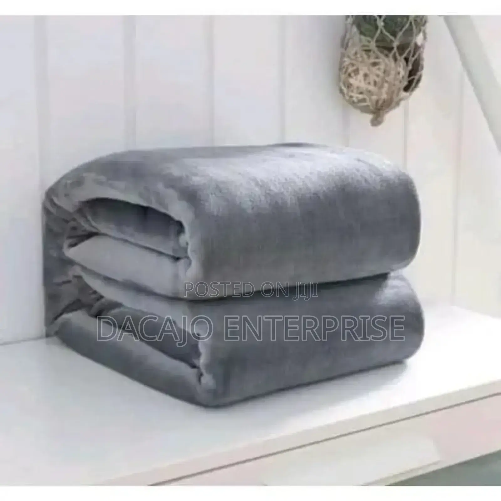Quality Plain Soft Blankets Size 6*6