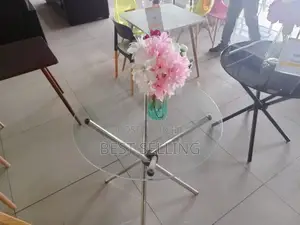Colorless Top Glass Coffee Table