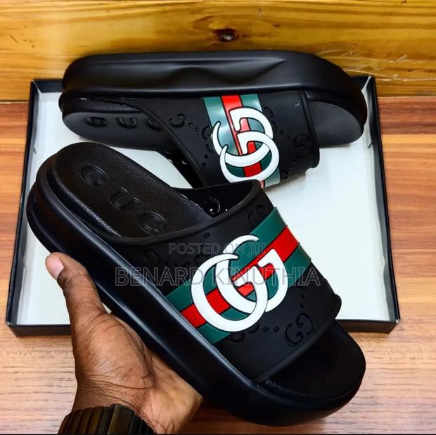Gucii Sandals Size 40-45 - thumbnail 3