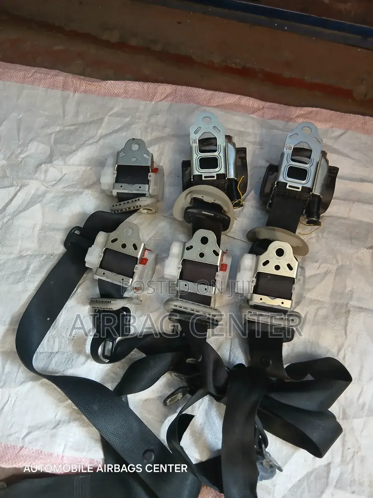 Sienta New Shape Seatbelts