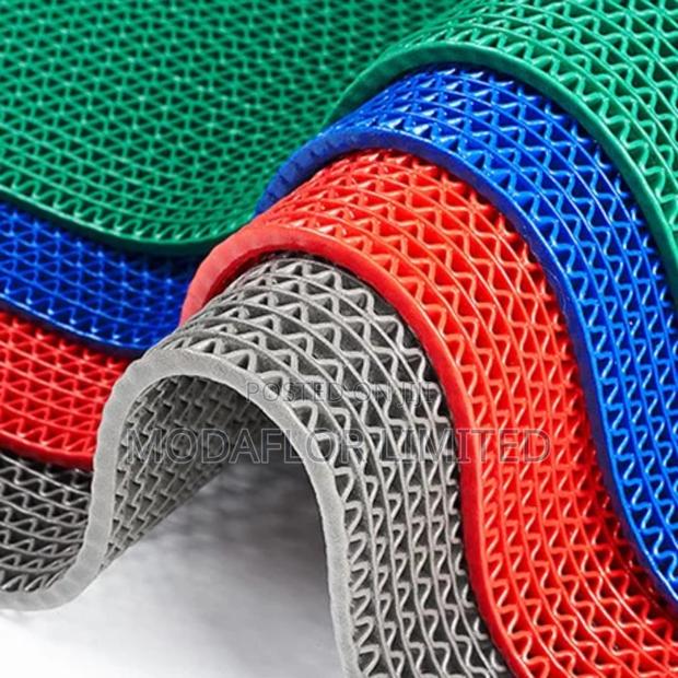 PVC S Mat With Superior Grip Technology - main view