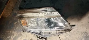 Excellent Quality Toyota Voxy 2016 Headlights Available