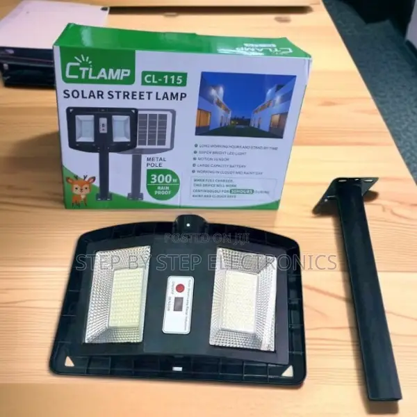 Ctlamp 300w Solar Street Light With High Lumens Motion Detection