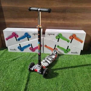 Urban Splash Kids (Adjustable Scooter)
