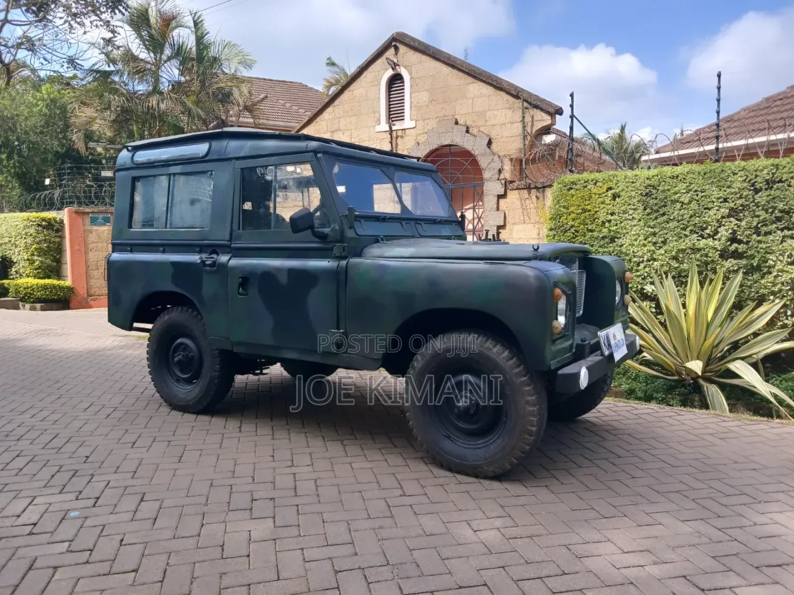 Land Rover Defender 1981 Green
