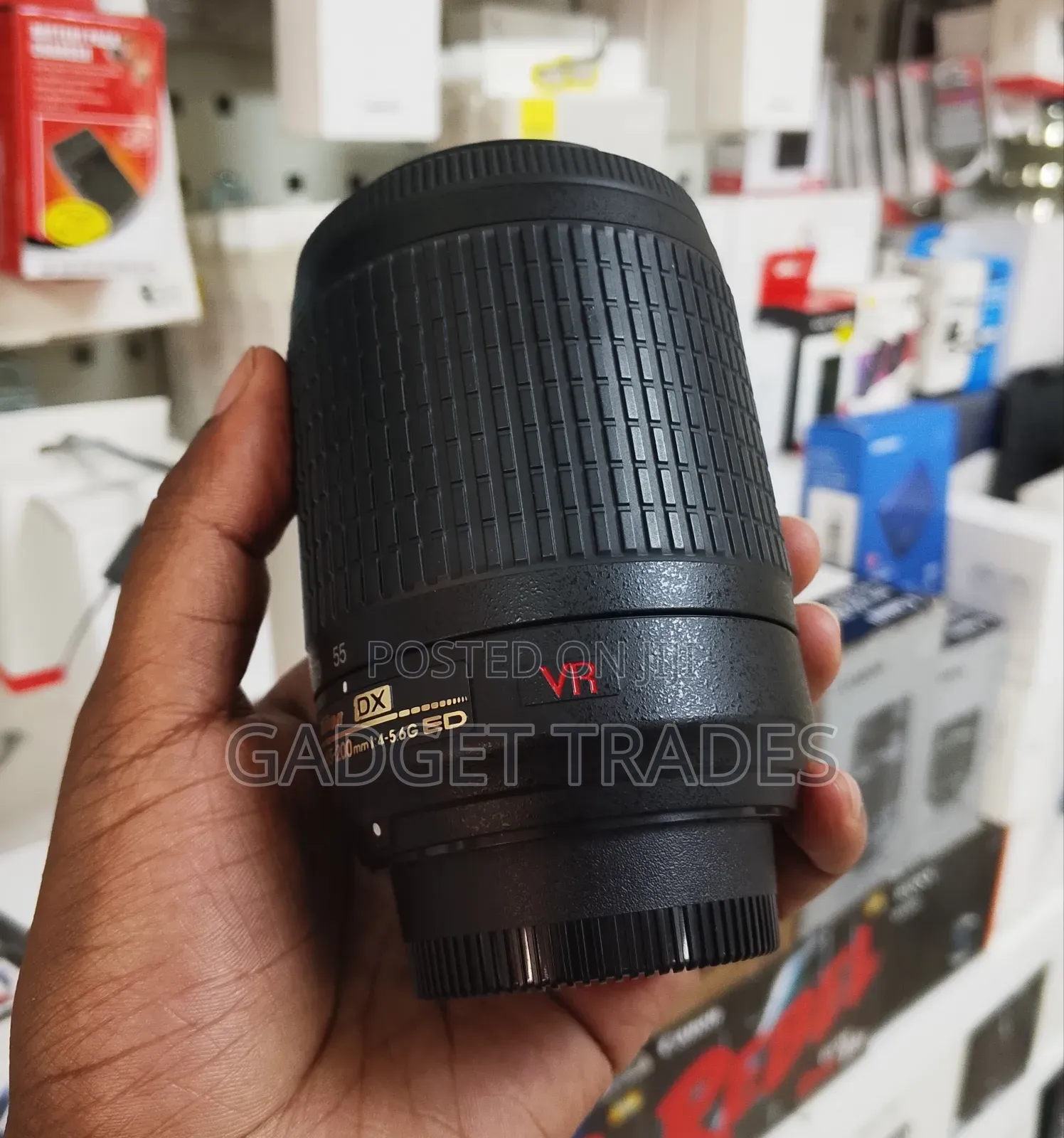 Nikon Af-S Dx 55-200mm F/4-5.6 G Vr Ex Uk