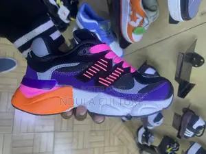New Balance 9060 Kidz Size 25—-To—-36