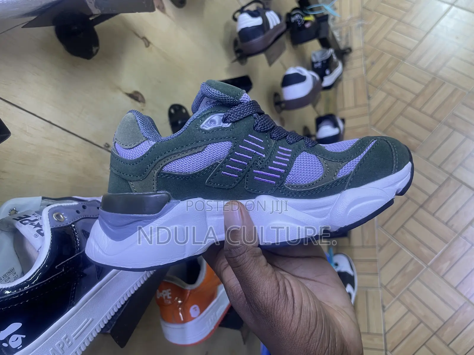New Balance 9060 Kidz Size 25—-To—-36