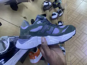 New Balance 9060 Kidz Size 25—-To—-36