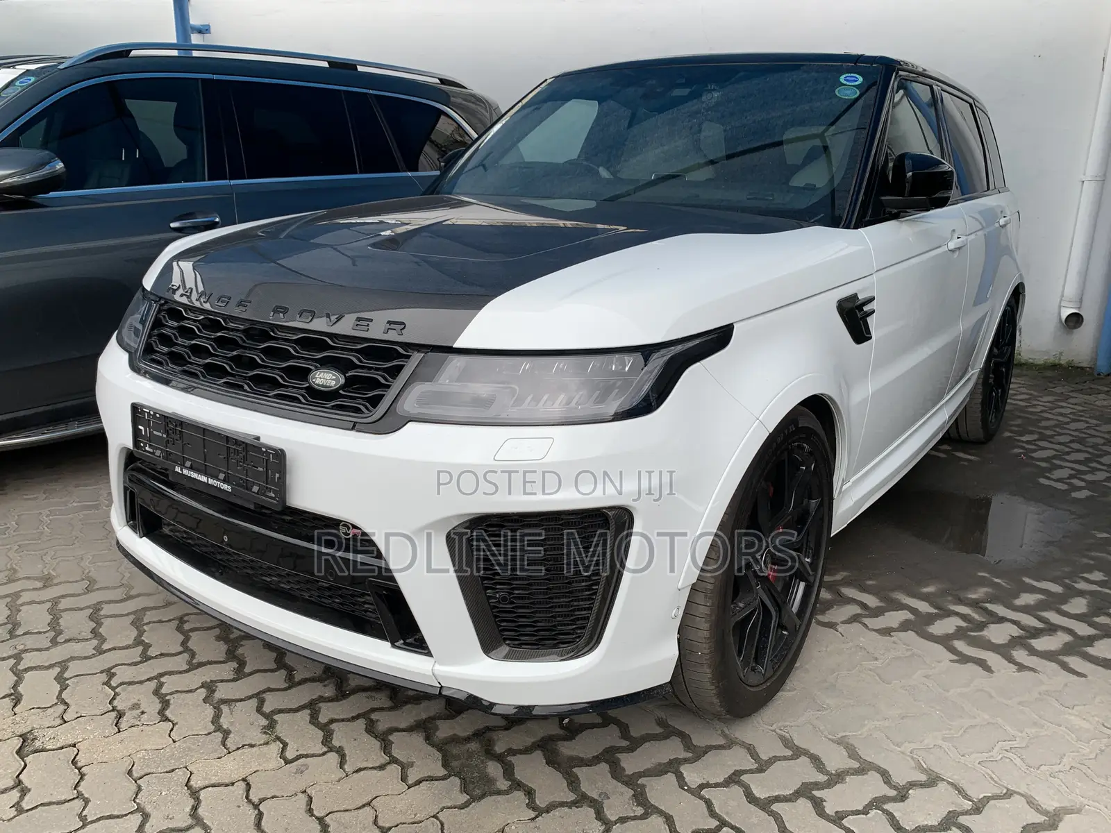 Land Rover Range Rover Sport SVR 2019 Off white