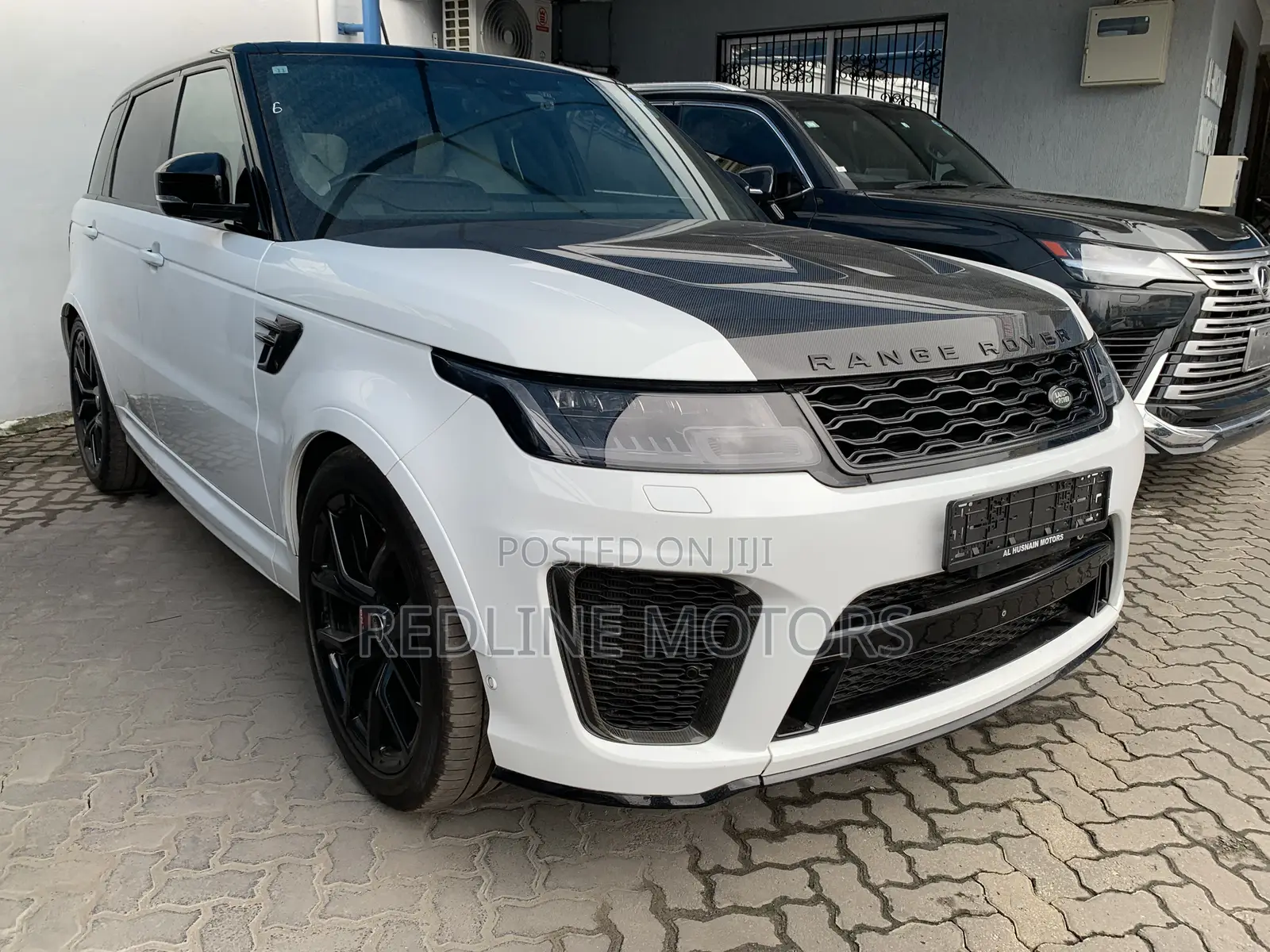 Land Rover Range Rover Sport SVR 2019 Off white